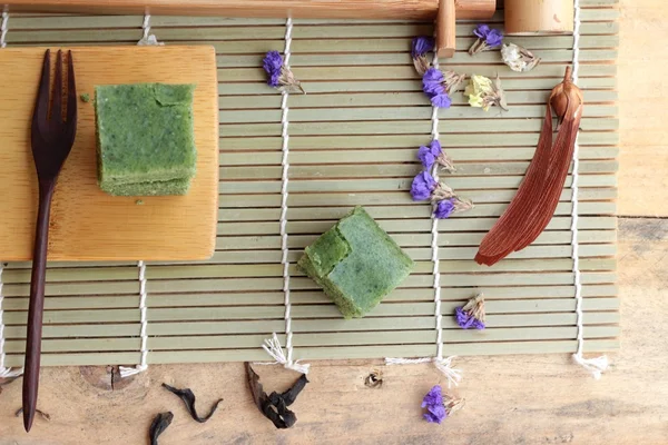 Pastel de té verde postre japonés . — Foto de Stock