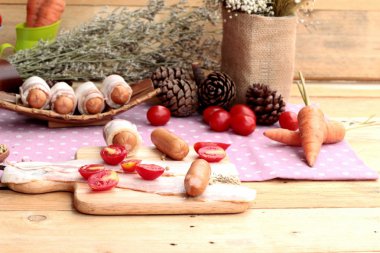  Ham pastırma yağ lezzetli sosis sarılı.