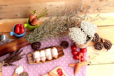  Ham pastırma yağ lezzetli sosis sarılı.