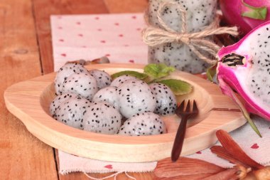 Dragron meyve, taze, sulu ve lezzetli smoothie.