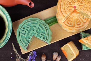 Festival moon pasta ve çay - Çin tatlı lezzetli.