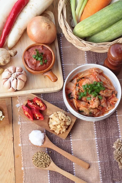 Kimchi di cibo coreano tradizionale . — Foto Stock