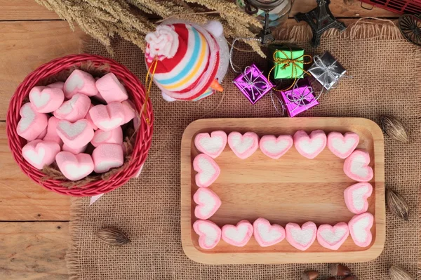 Cuore rosa marshmallow dolce per il giorno di San Valentino . — Foto Stock