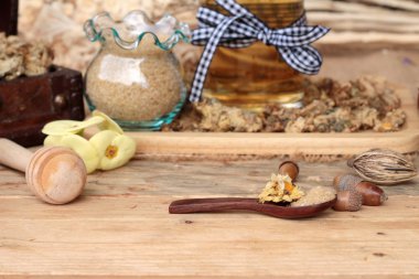 Çin Kasımpatı çiçeği çayı içecek lezzetli için.