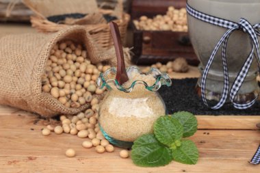 Soya sütü karıştırın siyah susam .