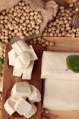 Tofu yemek ve soya tohumu için.