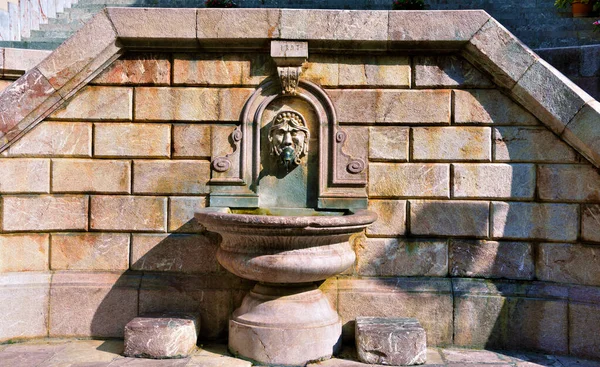 Brunnen San Marco Alunzio Sizilien Italien — Stockfoto