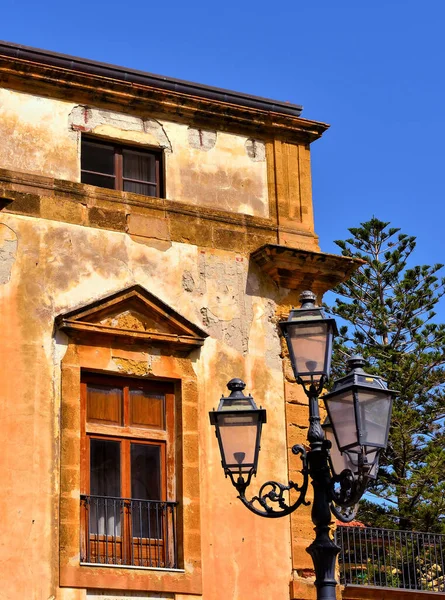 Historiska Byggnader Cefalu Sicilien Italien — Stockfoto