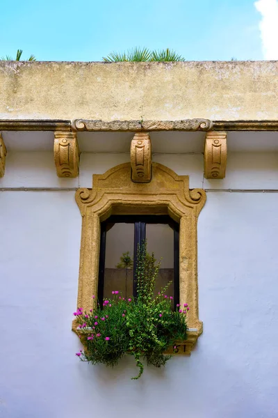 Характерные Балконы Исторического Центра Галлиполи Италия — стоковое фото
