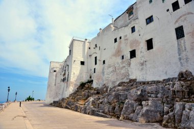 Otani Puglia İtalya 'ya bir göz atalım.
