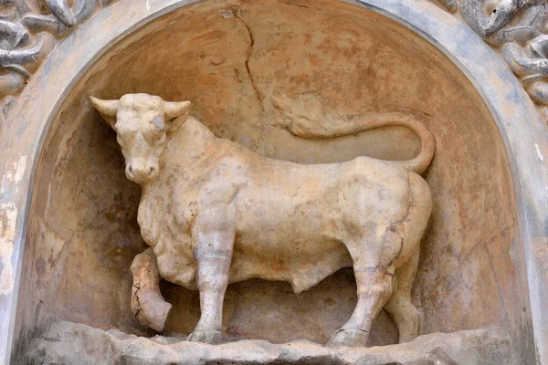 Bull Fountain Nardo Salento Italie — Photo