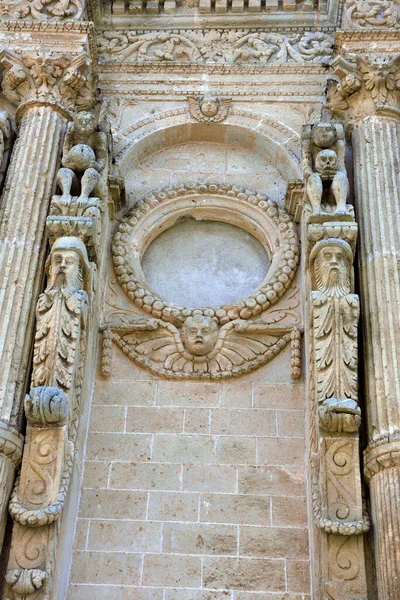 バロック様式の教会サン ドメニコ建築開始1580完了Xviiiナルドサレントイタリア — ストック写真