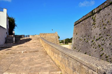 Ortaçağ kalesi Otranto İtalya
