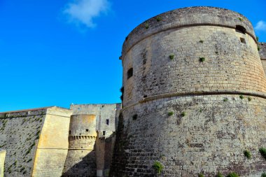 Ortaçağ kalesi Otranto İtalya
