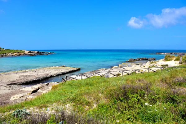 Widok Piękne Wybrzeże Otranto Włochy — Zdjęcie stockowe