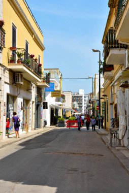 Porto Sezaryen Salento İtalya 'da balıkçı tekneleri