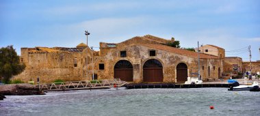 Marzamemi ve Tonnara Sicilya İtalya 'ya bir göz atalım.