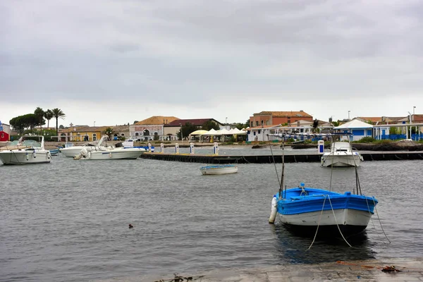 Sicilya 'nın Syracuse iline bağlı Marzamemi köyü.