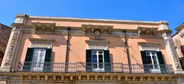 Glimp Van Historisch Gebouw Modica Sicilië Italië — Stockfoto