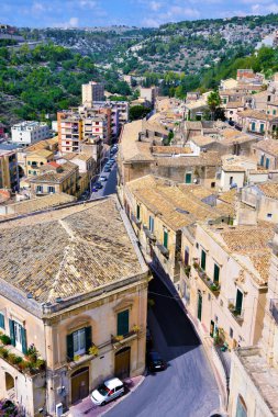 Modica Sicilya 'nın tarihi merkezinin panoraması