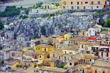 Modica Sicilya 'nın tarihi merkezinin panoraması