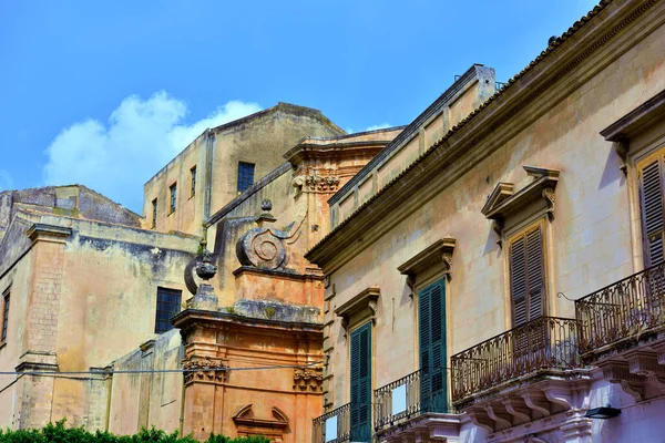 Przebłysk Zabytkowego Budynku Modica Sycylia Włochy — Zdjęcie stockowe