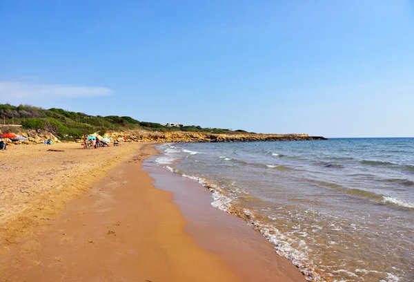 Punta Braccetto plajında gün batımı, ragusa, Sicilya, İtalya