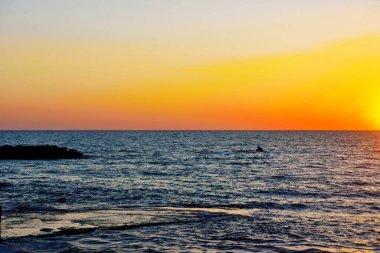 Günbatımı deniz punta secca Ragusa Sicilya İtalya