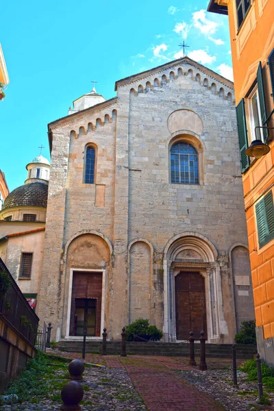 Фасад Церкви Santa Maria Castello Genoa Italy — стоковое фото