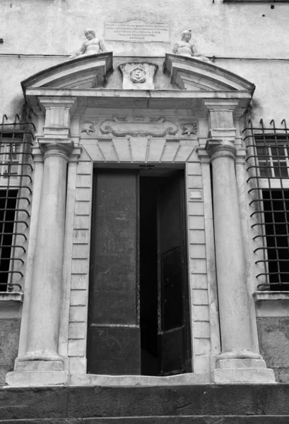 Portails Dans Centre Historique Gênes Italie — Photo