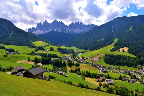 Odle Puez Doğal Parkı Val Funes Dolomitleri Talya — Stok fotoğraf