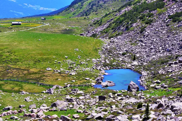 Alpe Villandro Lago Alpino Del Tirol Del Sur Muerto Italia —  Fotos de Stock