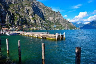 Brescia İtalya 'nın Limon Konsolosu Garda' nın panoraması