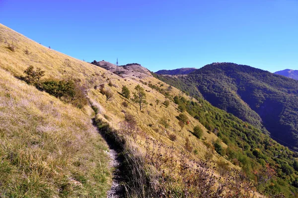 Incisa Geçidi, Antola Dağı, Liguria, İtalya