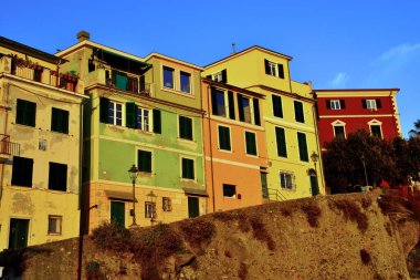 Bogliasco, Liguria, İtalya 'da tipik renkli evler