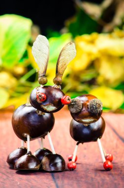 gülümseyen kestane rakamlar