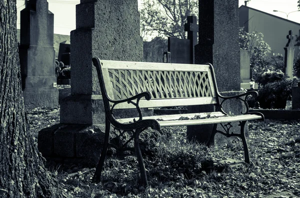 Laternenschmuck auf Friedhof — Stockfoto