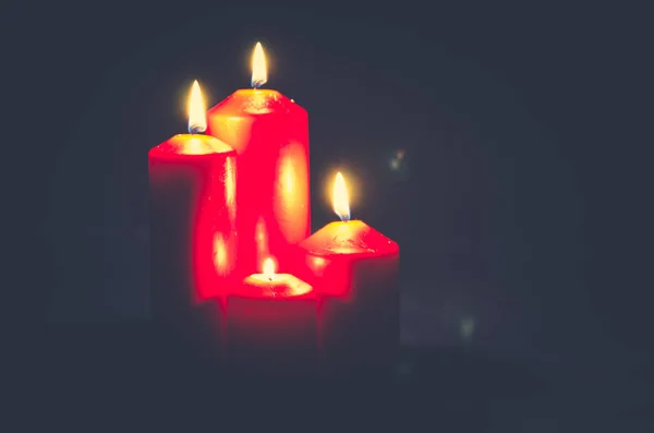 Αντίγραφο Έννοια Χώρο Τέσσερα Ρέοντα Κόκκινα Κεριά Καύση — Φωτογραφία Αρχείου