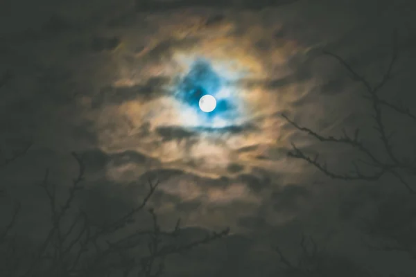 Hermosa Luna Llena Cielo Con Colores Azules Amarillos —  Fotos de Stock