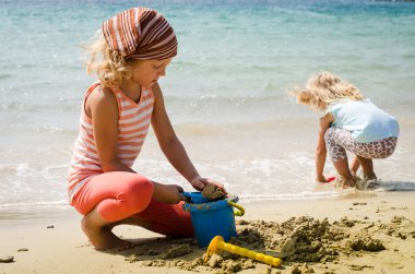 deniz altındaki çocuklar