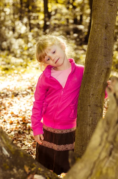 Blond girl in autumn time — Stock Photo, Image