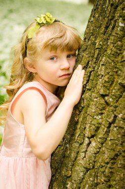 güzel kızı bahar forrest