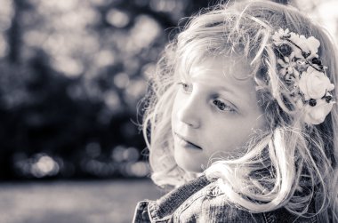 güzel sarışın kız