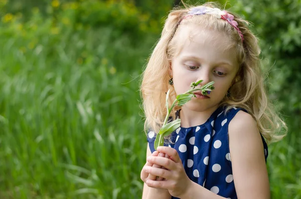 Blond girl — Stock Photo, Image