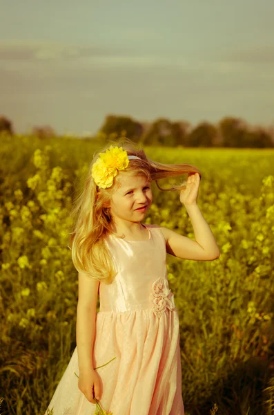 Menina bonita — Fotografia de Stock