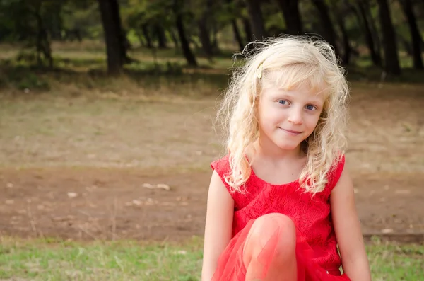 Hermoso retrato infantil — Foto de Stock