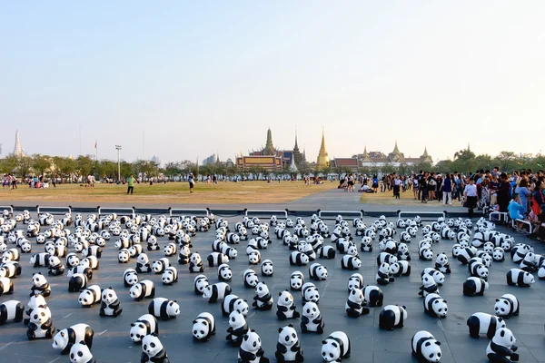 1600 Paper Mache Pandas vitrine campanha em Bangkok — Fotografia de Stock