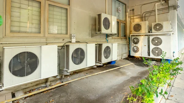 Air conditioner compressor — Stock Photo, Image
