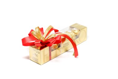 Ferrero Rocher bir hediye partisi için ideal