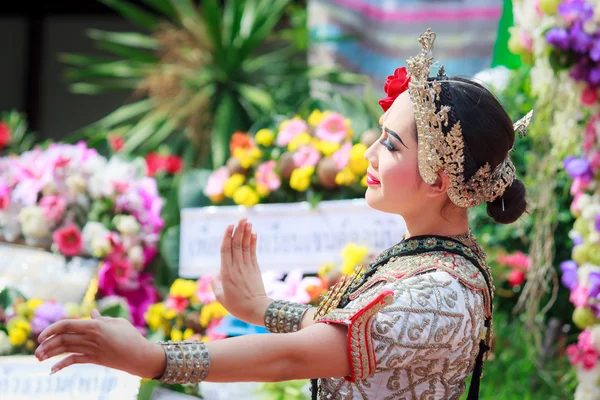 Thai dancing funeral